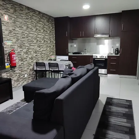 Casa De Ferias E Fins De Semana,1 *