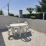 Hébergement de vacances Casa De E Fins De Semana,1 *