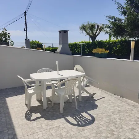 Дом отдыха Casa De Ferias E Fins De Semana,1 *