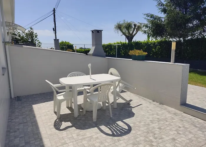 Hébergement de vacances Casa De E Fins De Semana,1 *